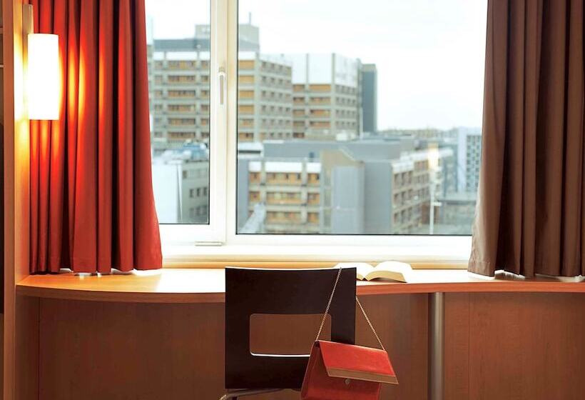 Номер Стандарт, Ibis Leiden Centre