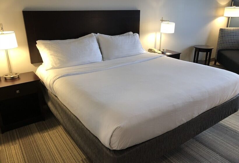 标准间带双人床, Holiday Inn Express Dayton, An Ihg
