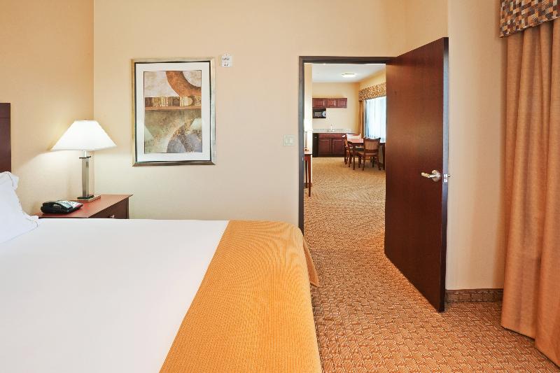Люкс Deluxe Кровать Кинг, Holiday Inn Express Guymon, An Ihg