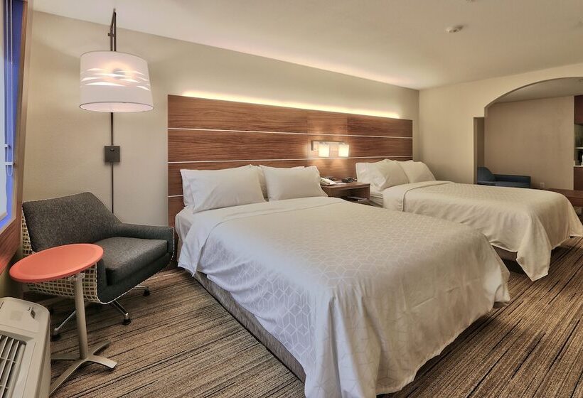 Номер Стандарт, Holiday Inn Express & Suites Portales, An Ihg