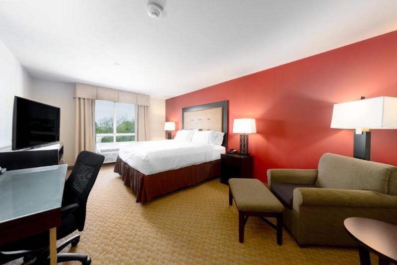 带大床的标准间, Holiday Inn Temple   Belton, An Ihg