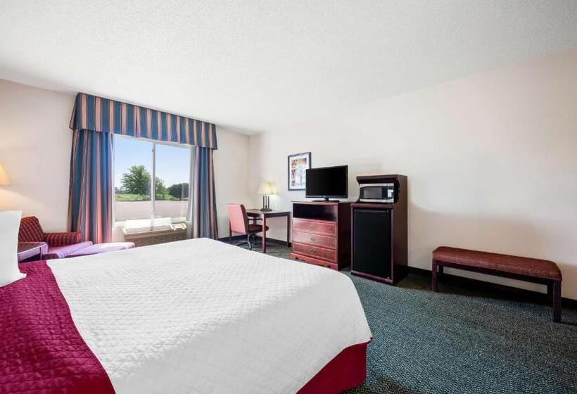 장애인을 위한 킹사이즈 침대 스탠다드 룸, Best Western Annawan Inn