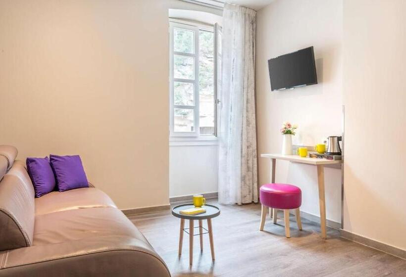 Семейный Номер, Best Western Hotel Du Roy D Aragon
