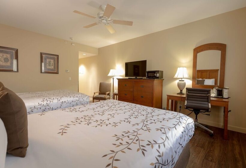 Номер Стандарт 2 Двуспальные Кровати, Best Western Lodge At River S Edge