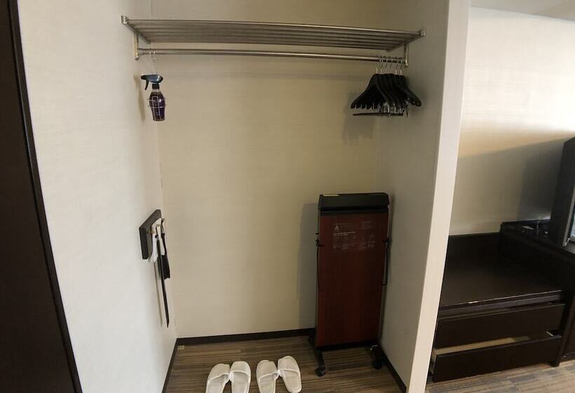 Номер Стандарт, Daiwa Roynet Hotel Oita
