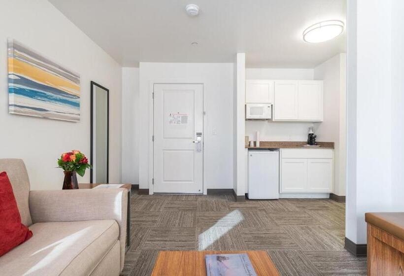 סוויטה, Marshall Suites