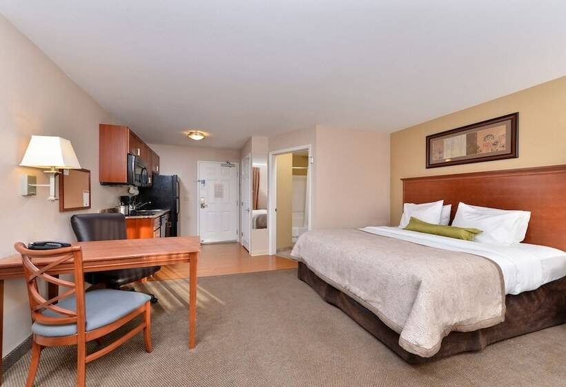 Люкс, Candlewood Suites Williston, An Ihg