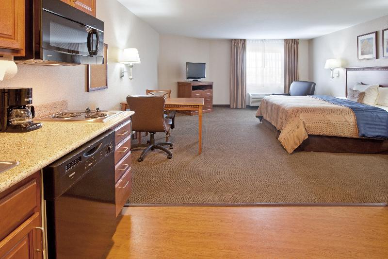 Люкс Кровать Кинг, Candlewood Suites Roswell, An Ihg