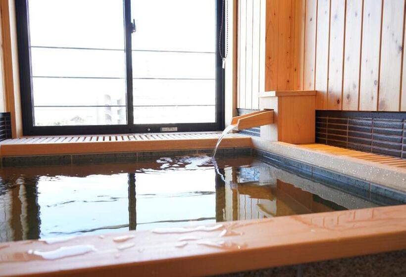 Люкс с гидромассажем, Dantokan Kikunoya