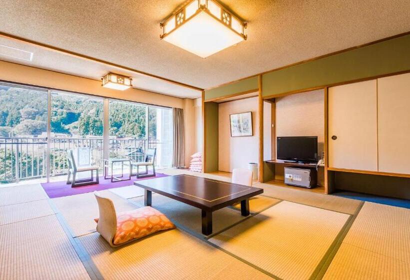 سوییت, Ooedo Onsen Monogatari Premium Kinugawa Kanko