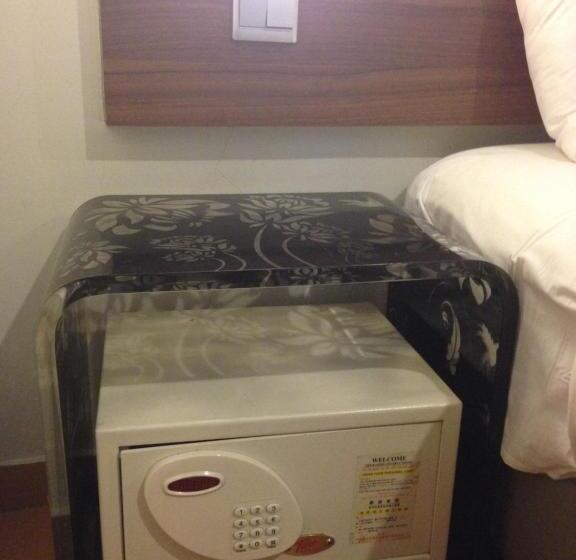 수피리어 룸, Tune Hotel   Danga Bay Johor