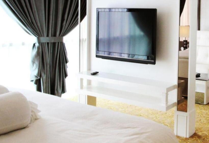 جناح بريميوم, Ksl Hotel & Resort