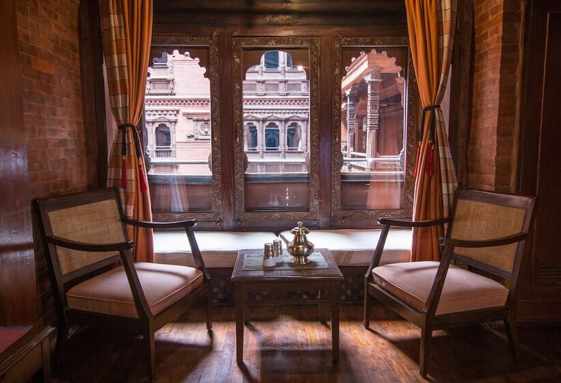 اتاق لوکس, Kantipur Temple House