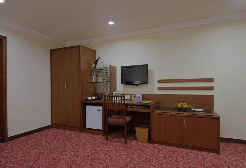 اتاق اجرایی, Mayfair Rourkela