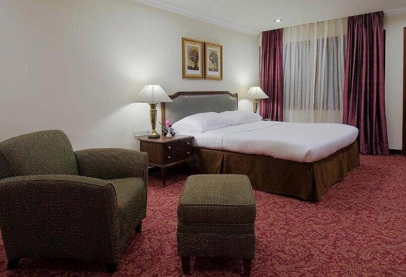 اتاق لوکس, Mayfair Rourkela