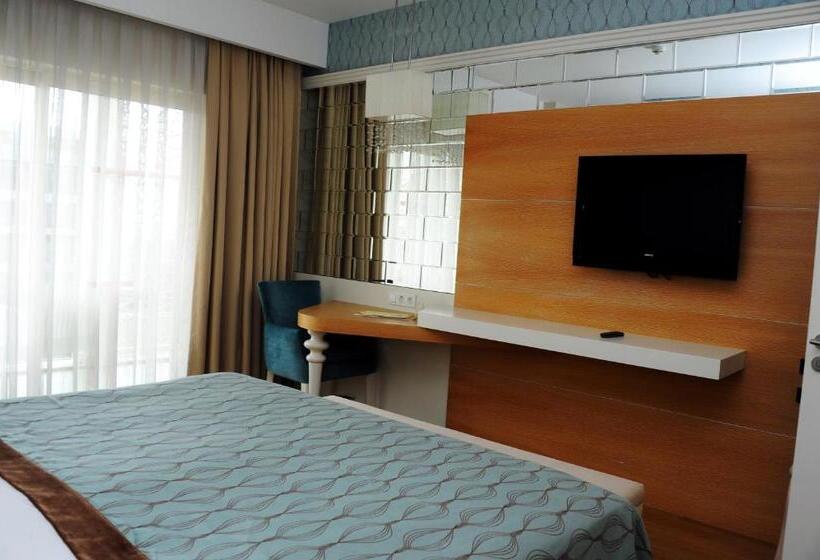 سوییت جونیور, Sentido Trendy Verbena Beach