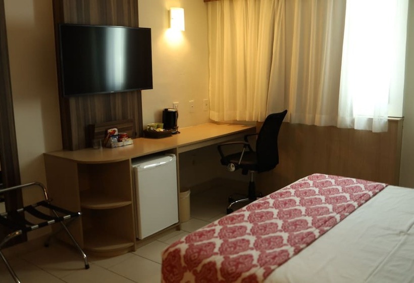 Номер Deluxe, Comfort Hotel Campos Dos Goytacazes