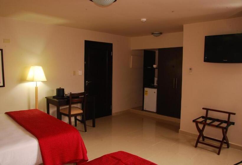 스탠다드 룸 더블 침대 2개, Metro Hotel Panama