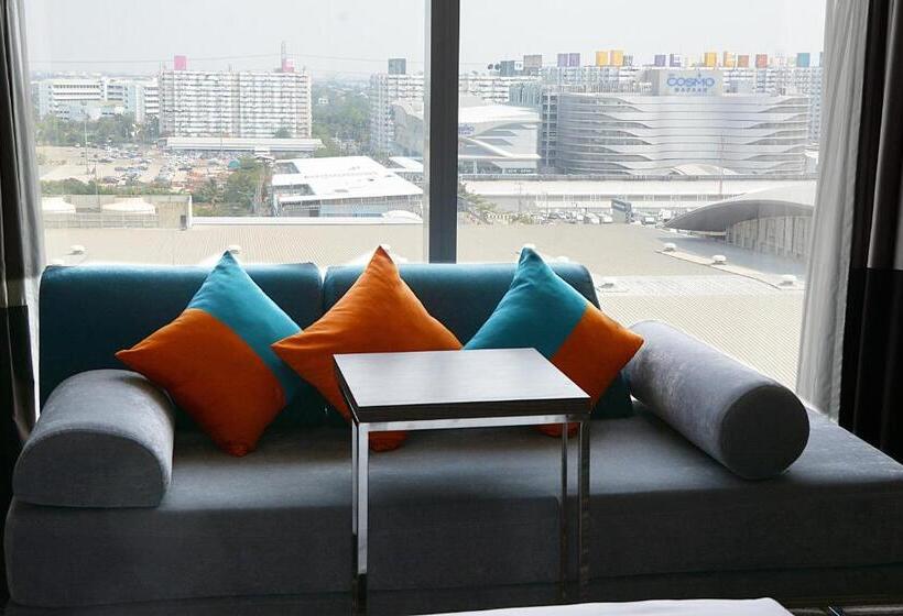Номер Executive, Novotel Bangkok Impact