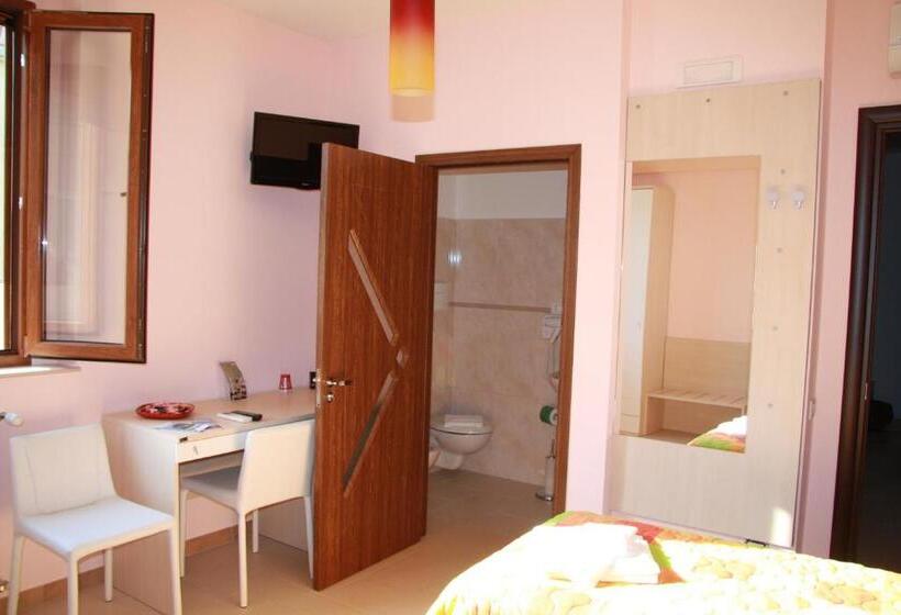 标准间, B&b Angolo Felice