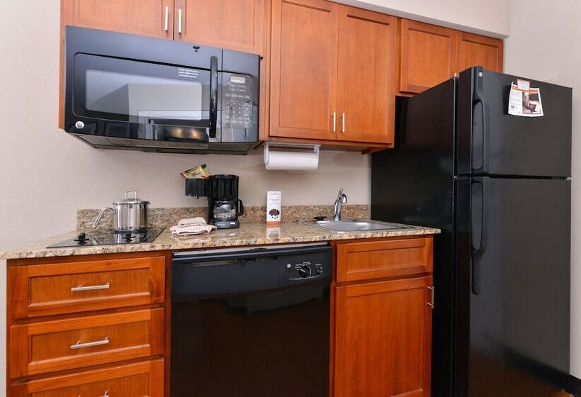 Студия Стандарт, Candlewood Suites Elmira Horseheads, An Ihg