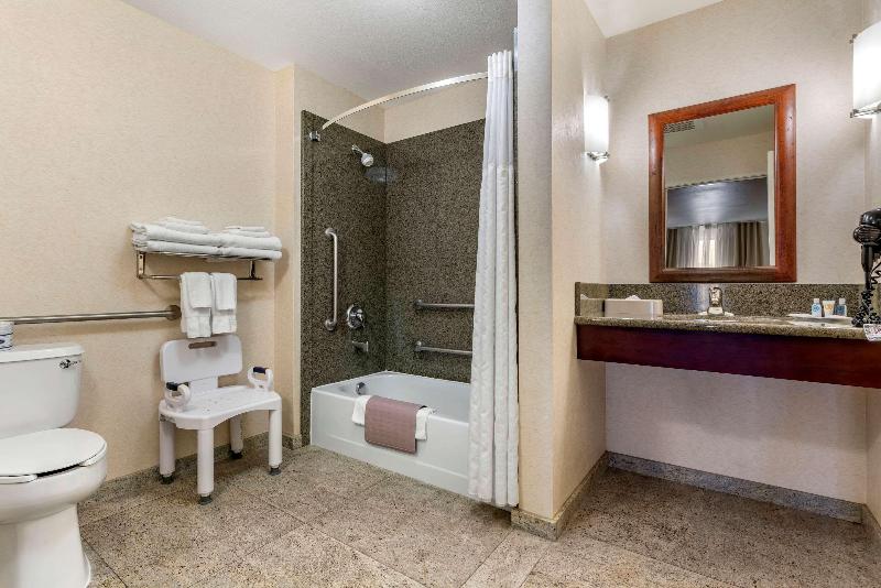 套房, Comfort Suites Fernley