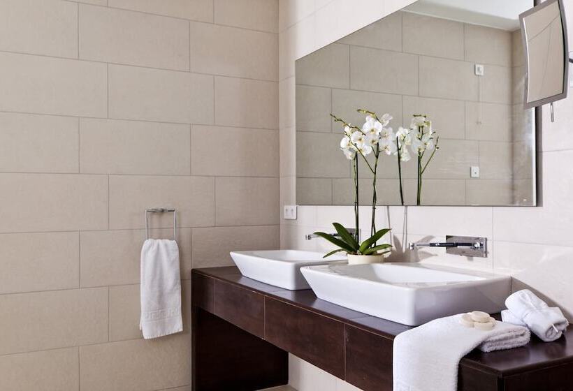 سوییت با چشم‌انداز دریا, Delight Boutique Hotel   Small Luxury Hotels Of The World