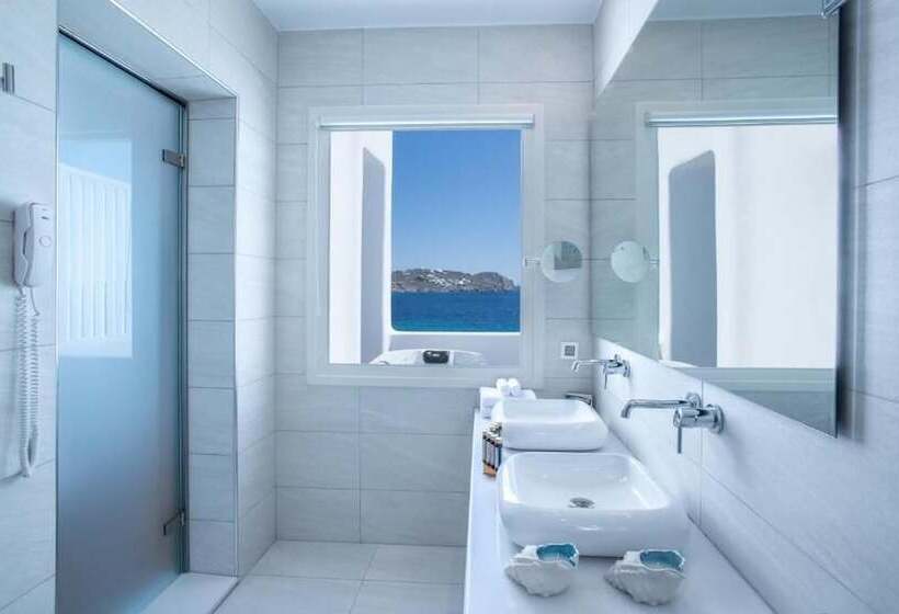 سوییت با چشم‌انداز دریا, Delight Boutique Hotel   Small Luxury Hotels Of The World