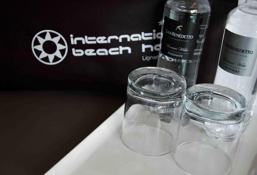 Семейный Номер Superior, International Beach
