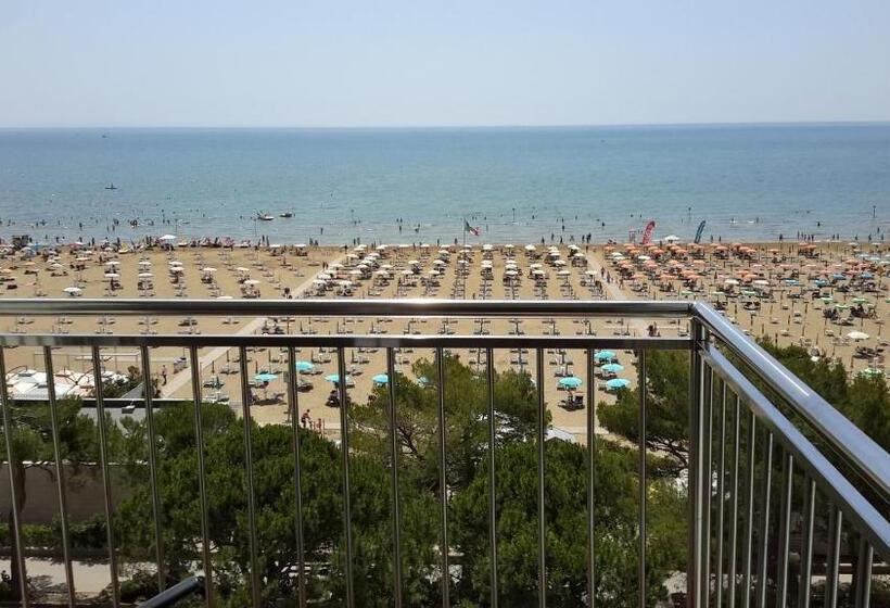 Студия Стандарт Вид на Море, International Beach