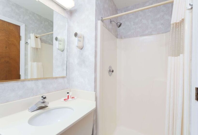 스탠다드 룸 더블 침대 2개, Travelodge By Wyndham Great Barrington Berkshires