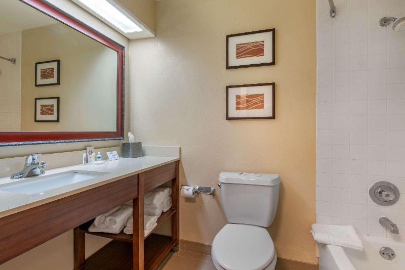 Номер Стандарт, Comfort Inn & Suites