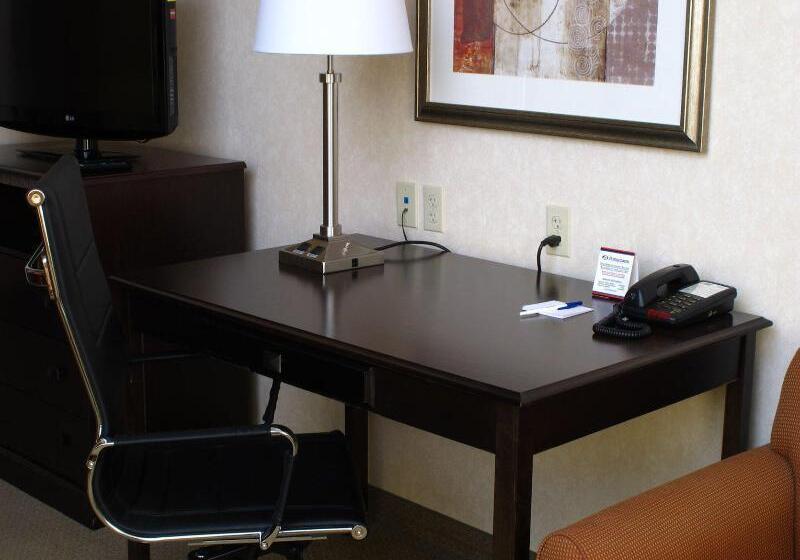 Стандартный Номер Кровать Кинг, Holiday Inn Express Salt Lake City South   Midvale, An Ihg