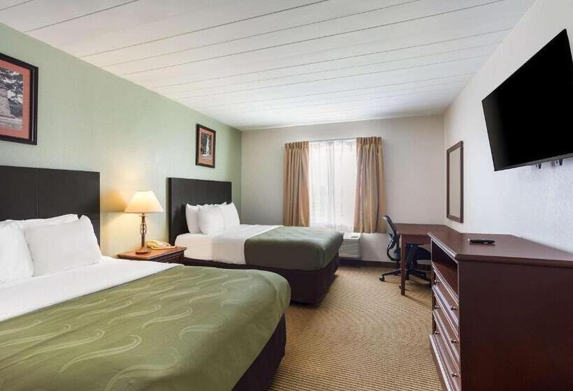 Quarto Estandar, Quality Inn & Suites
