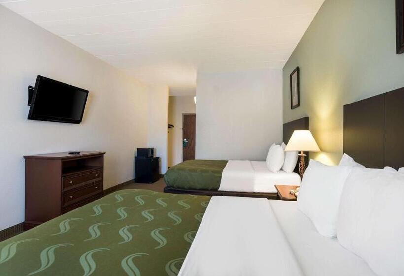 Quarto Estandar, Quality Inn & Suites