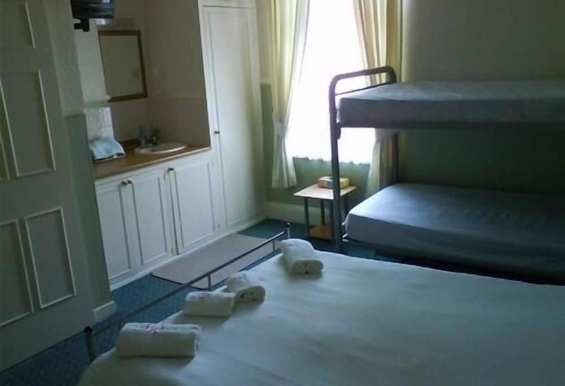 Семейный Номер, Brampton Guest House