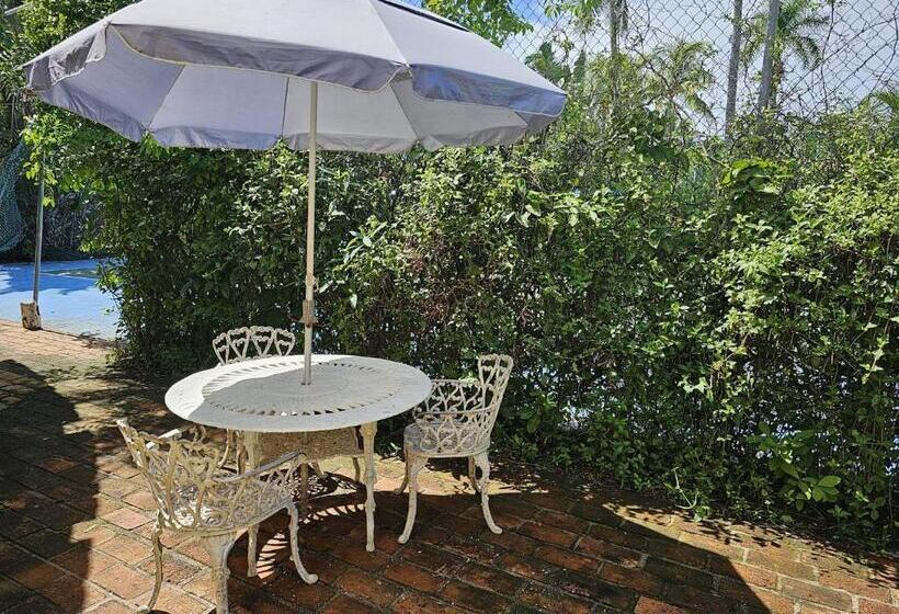 בונגלו סטנדרט עם נוף לגינה, Villa Corona Del Mar