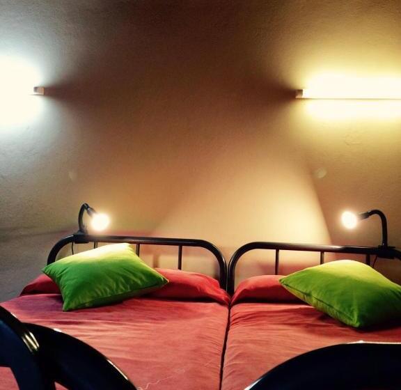 Семейный Номер, Albergue De Bolico