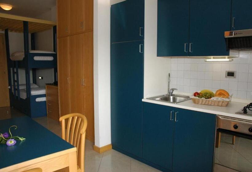 Comfort studio with balcony, Aparthotel Albatros