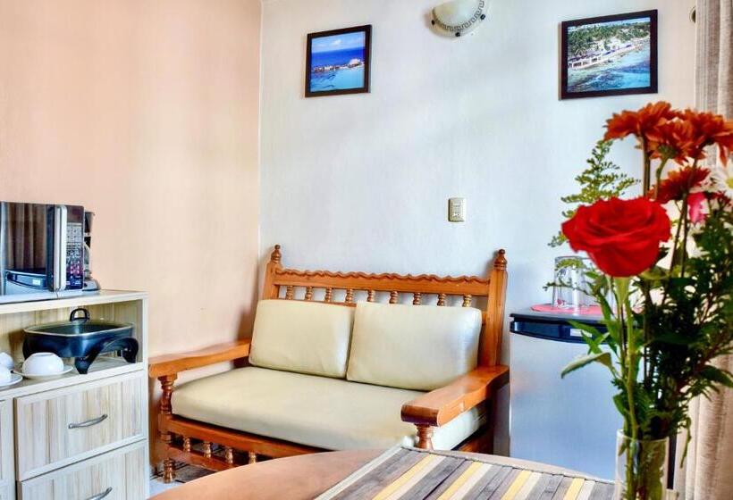 Junior Suite, & Restaurant Bucaneros, Isla Mujeres
