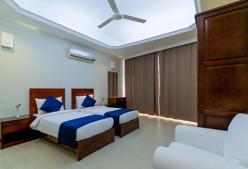 3 Bedroom Apartment, Tanzanite Executive Suites
