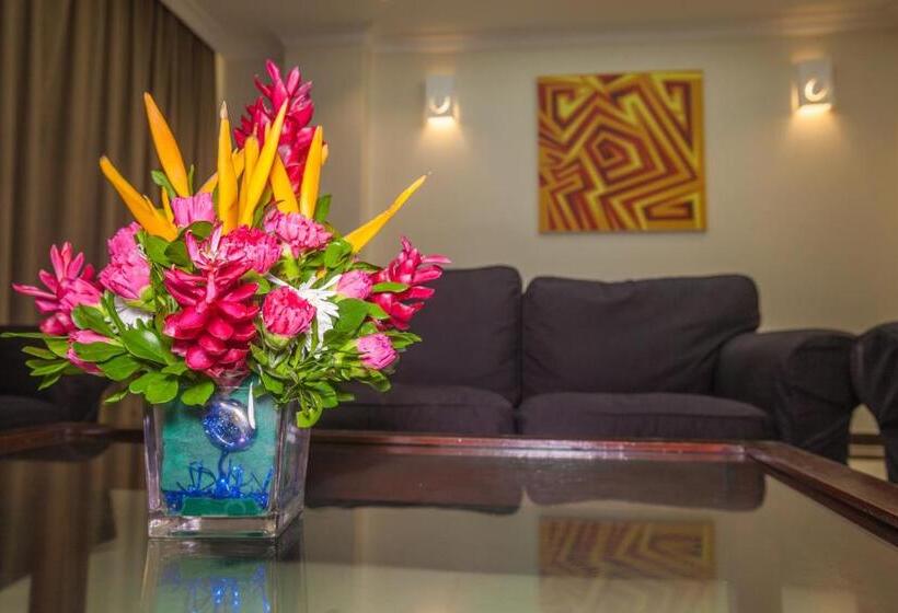 2 Bedroom Apartment, Tanzanite Executive Suites