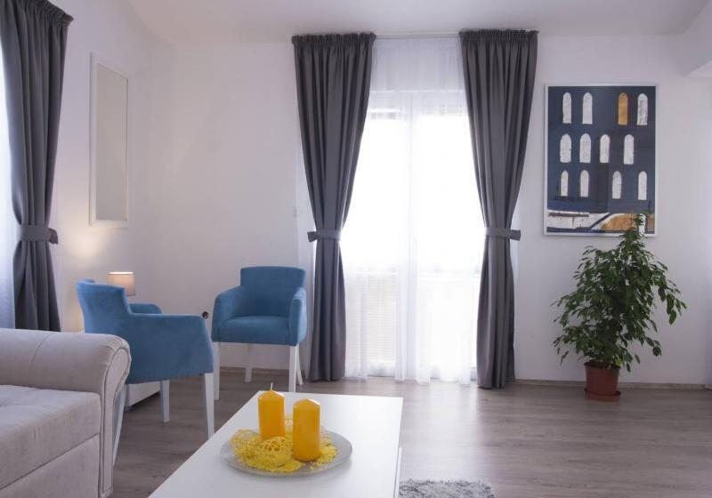 Номер Executive, The J House Greenwich