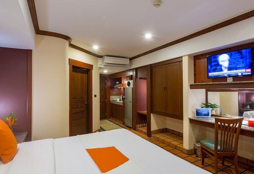 管理人员工作室, Pacific Club Resort