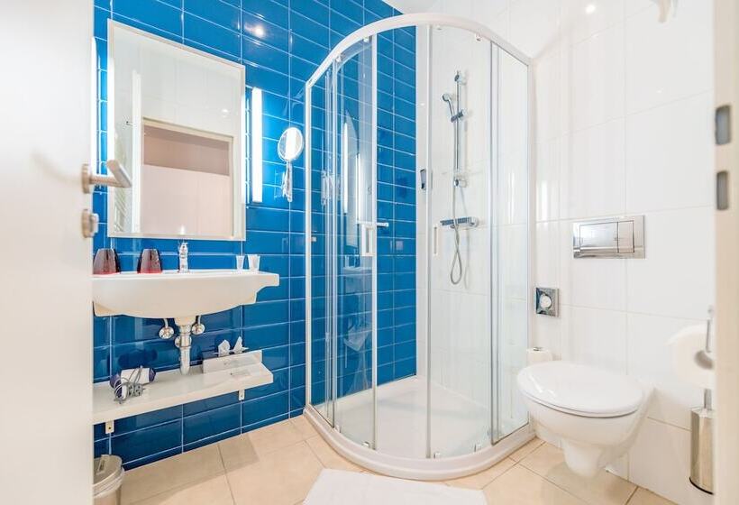 Номер Стандарт, Estilo Fashion Hotel Budapest