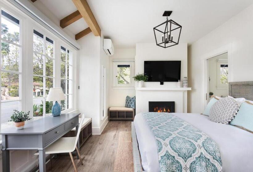 Студия Стандарт, Hideaway Santa Barbara, A Kirkwood Collection