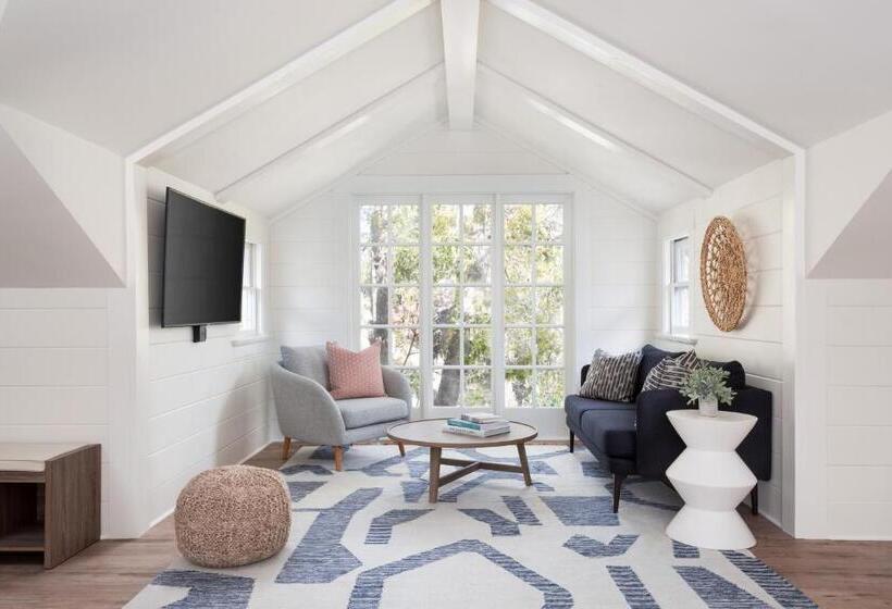 Люкс Deluxe Кровать Кинг, Hideaway Santa Barbara, A Kirkwood Collection