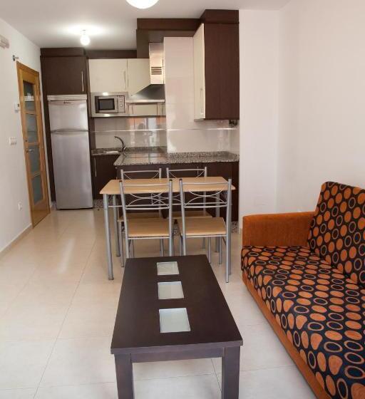 Апартаменты 2 Спальни, Hostal Casasnovas