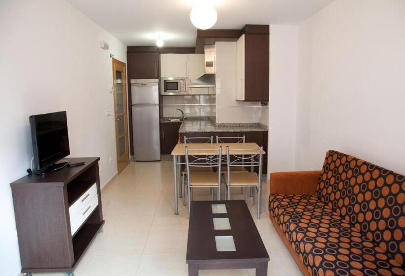 Апартаменты 2 Спальни, Hostal Casasnovas