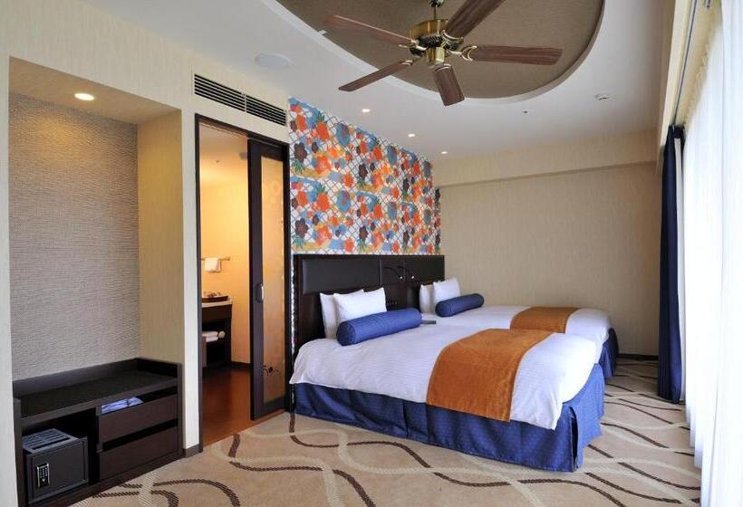 Номер Deluxe, Loisir Spa Tower Naha